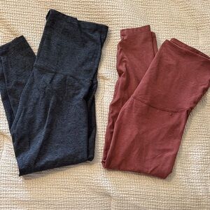 Beyond the Bump Beyond Yoga Dark Gray and Burnt Orange Maternity Leggings